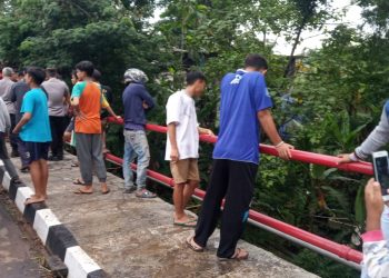 Seorang Remaja  Hanyut Saat Berenang Di Sungai Ciranjang