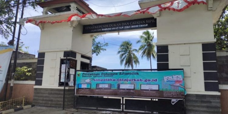 Pemkab Cianjur Akan Sanksi Tegas Oknum ASN Yang Melakukan Pungli Saat Pelayanan Administrasi Kependudukan di Tiap Kecamatan