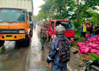 Dua Orang Tewas Dalam Kecelakaan Motor Dengan Truk Pengangkut Gas LPG di Haurwangi