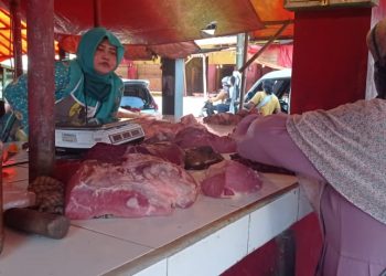 Ibu-ibu Menjerit, Harga Daging Naik Melejit Menjelang Idul Fitri 1443 H