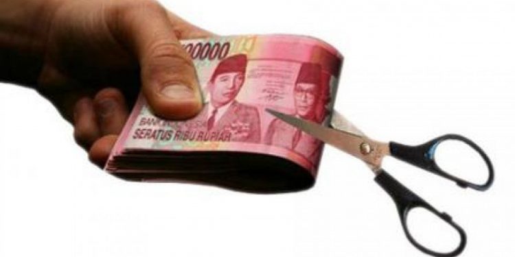 Duh Honor Guru Disunat Ketua Yayasan di Sindangbarang, Untuk Kemajuan Sekolah