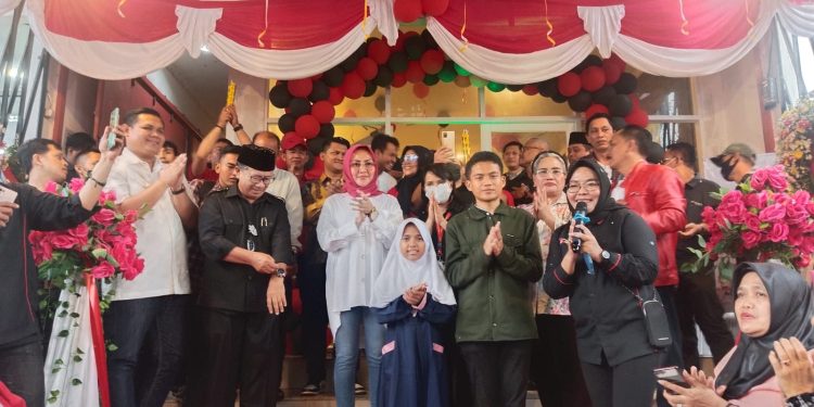 Dorong Pertumbuhan Ekonomi di Cianjur, Cabang ke 54 Nasi Kulit Gokskin Diresmikan Bupati Cianjur